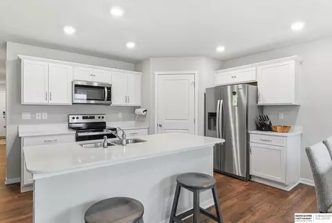 Kitchen - 220 N 10th Ave, Springfield, NE 68059 photo 3 of 5