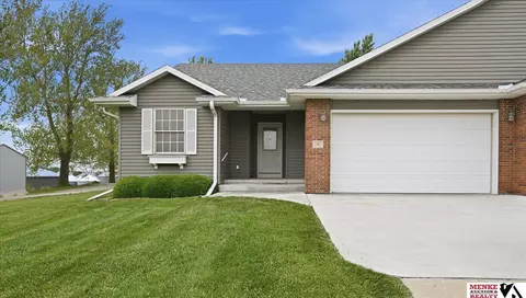 322 S Mildred St, Carson, IA 51525
