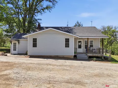 10901 W Yankee Hill Rd, Denton, NE 68339