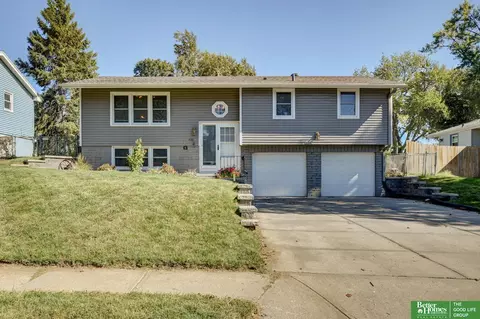 3023 S 137 St, Omaha, NE 68144