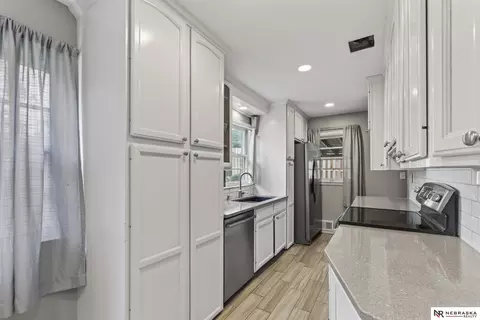Kitchen - 2102 Avery Rd, Bellevue, NE 68005 photo 1 of 4