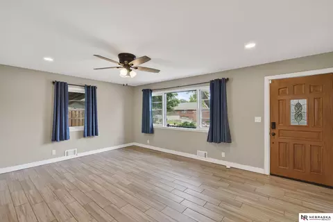 Living - 2102 Avery Rd, Bellevue, NE 68005 photo 4 of 6