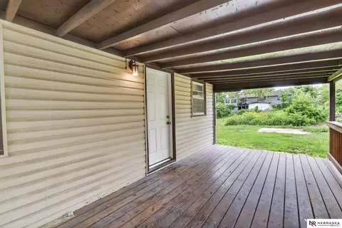 Exterior - 2102 Avery Rd, Bellevue, NE 68005 photo 4 of 8