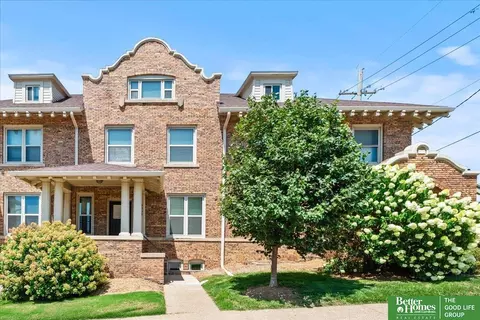 4004 Harney St, Omaha, NE 68131