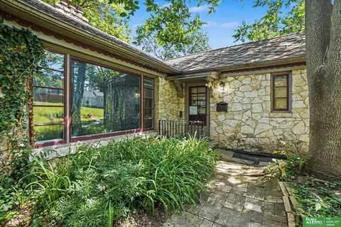 3101 N 49 Ave, Omaha, NE 68104