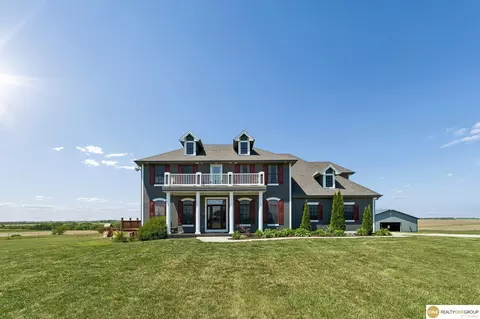 19820 S 174 Plz, Springfield, NE 68059