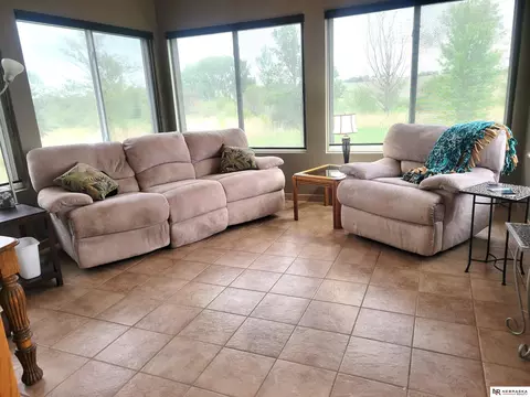 Living - 1371 County Road F, Ithaca, NE 68033 photo 3 of 4