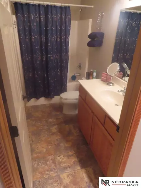 Bath - 1371 County Road F, Ithaca, NE 68033 photo 9 of 10