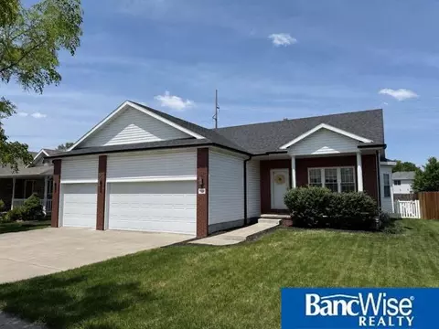 1620 Vavrina Ln, Lincoln, NE 68512