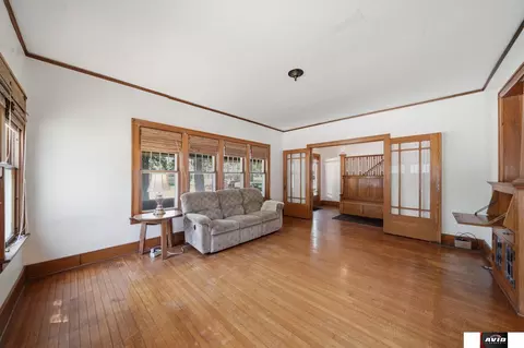 Living - 115 E 7th St, Stromsburg, NE 68666 photo 2 of 4