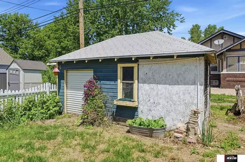 Exterior - 115 E 7th St, Stromsburg, NE 68666 photo 12 of 14