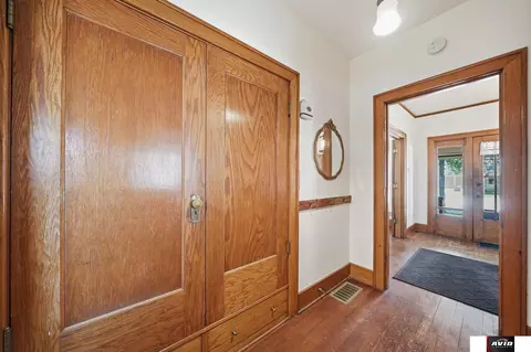 Entry Way - 115 E 7th St, Stromsburg, NE 68666 photo 8 of 11