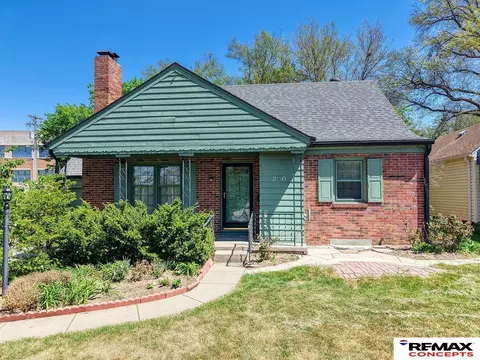200 S Cotner Blvd, Lincoln, NE 68510