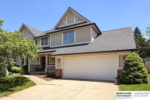 1227 N 161st Cir, Omaha, NE 68118