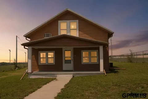 857 Longbranch St, Humboldt, NE 68376