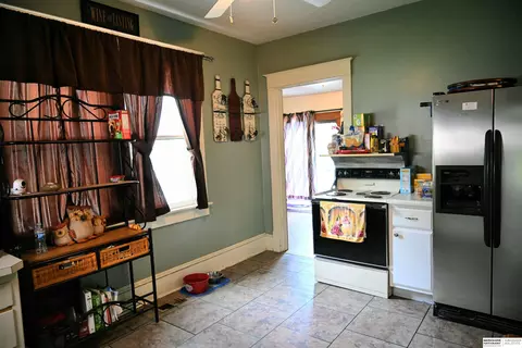 Kitchen - 724 N 10th St, Beatrice, NE 68310 photo 2 of 2