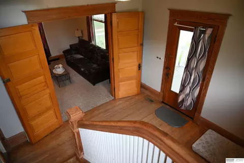 Entry Way - 724 N 10th St, Beatrice, NE 68310 photo 5 of 7