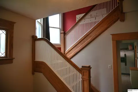 Entry Way - 724 N 10th St, Beatrice, NE 68310 photo 6 of 7