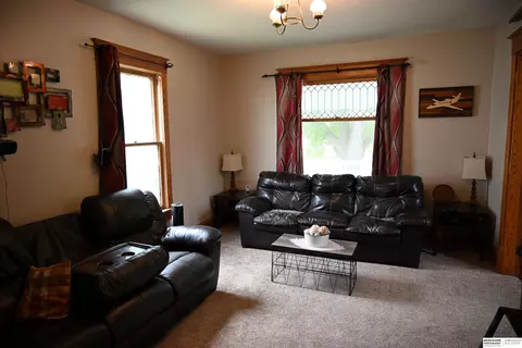 Living - 724 N 10th St, Beatrice, NE 68310 photo 2 of 3