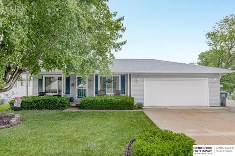 912 N 28th Ave, Blair, NE 68008