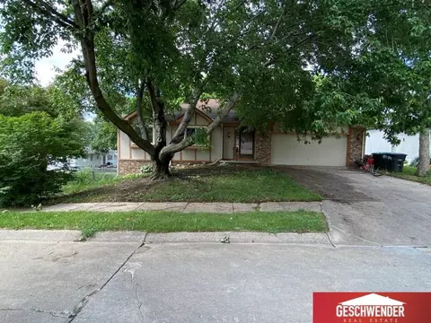 8738 Lafayette Ave, Omaha, NE 68114