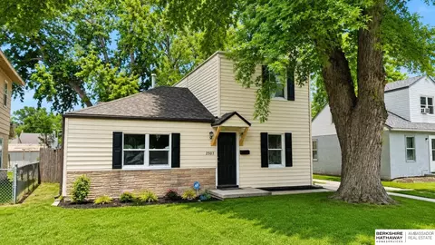 2503 Washington St, Bellevue, NE 68005