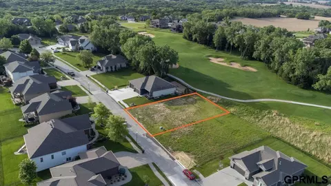 1401 Fairway Cir, Ashland, NE 68003