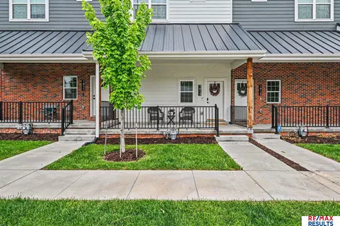 1913 S 7th St, Omaha, NE 68108
