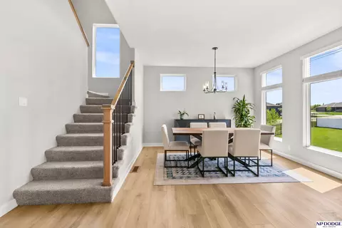 Dining - 19055 Murifield Cir, Omaha, NE 68136 photo 1 of 2