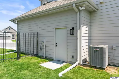 Exterior - 19055 Murifield Cir, Omaha, NE 68136 photo 5 of 8