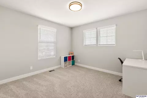 Bedroom - 19055 Murifield Cir, Omaha, NE 68136 photo 4 of 7