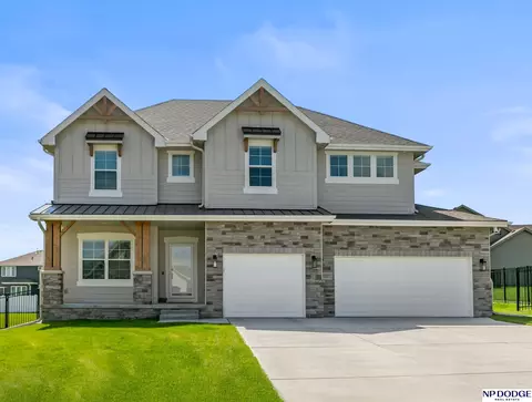 Exterior - 19055 Murifield Cir, Omaha, NE 68136 photo 2 of 8
