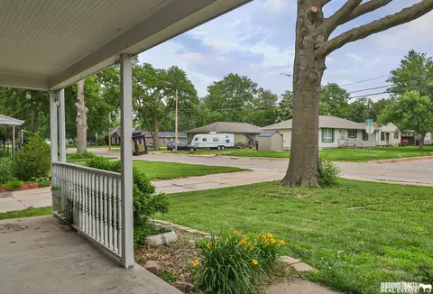 Exterior - 1107 N 13th St, Beatrice, NE 68310 photo 4 of 10
