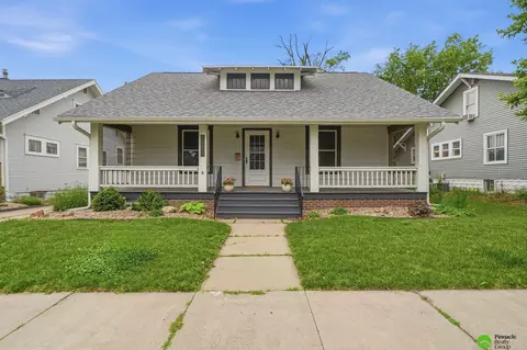 2119 Ryons St, Lincoln, NE 68502