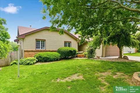 9121 Washington St, Omaha, NE 68127