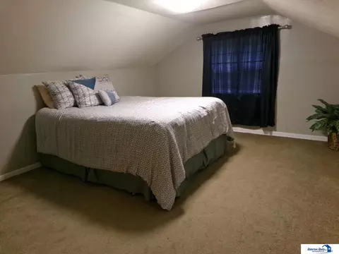 Bedroom - 1708 Grant St, Beatrice, NE 68310 photo 3 of 6