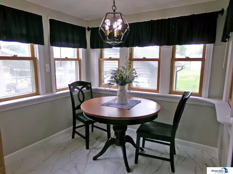 Dining - 1708 Grant St, Beatrice, NE 68310 photo 2 of 2