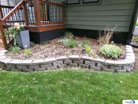 Exterior - 1708 Grant St, Beatrice, NE 68310 photo 5 of 14