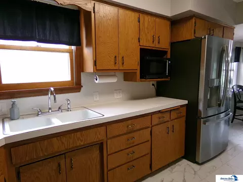 Kitchen - 1708 Grant St, Beatrice, NE 68310 photo 4 of 5