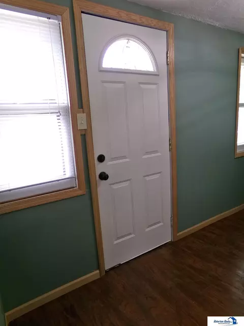 Entry Way - 1708 Grant St, Beatrice, NE 68310 photo 7 of 7