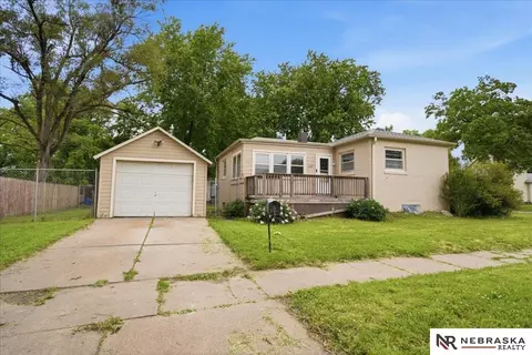 445 N L St, Fremont, NE 68025