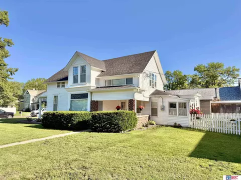 410 N 3rd St, Seward, NE 68434