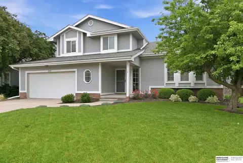 15124 Birch St, Omaha, NE 68116