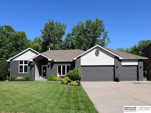 2112 S 178th St, Omaha, NE 68130