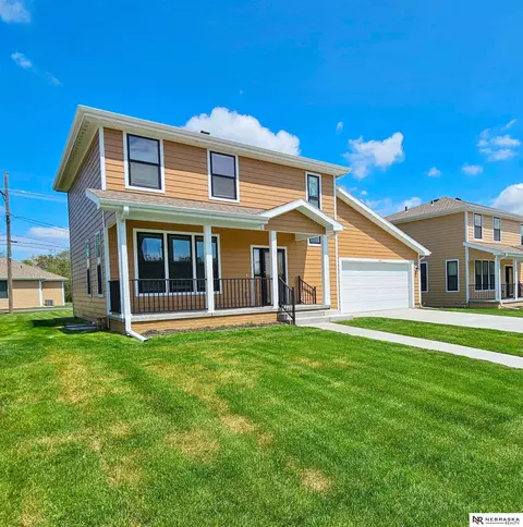 2426 Patrick Ave, Omaha, NE 68111