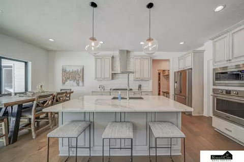 2141 Big Timber Rd, Lincoln, NE 68520