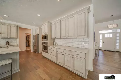 2141 Big Timber Rd, Lincoln, NE 68520