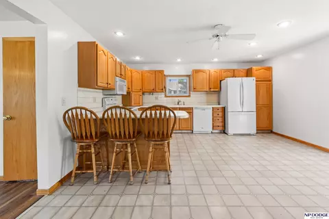 Kitchen - 308 Rangeline Rd, Snyder, NE 68664 photo 2 of 5