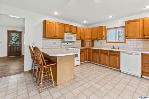 Kitchen - 308 Rangeline Rd, Snyder, NE 68664 photo 5 of 5