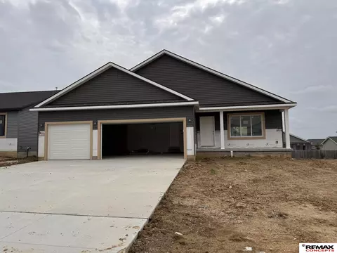 6910 N 8th St, Lincoln, NE 68521